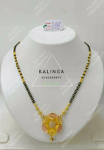 Gold Mangalsutra Sarafa Bazar India