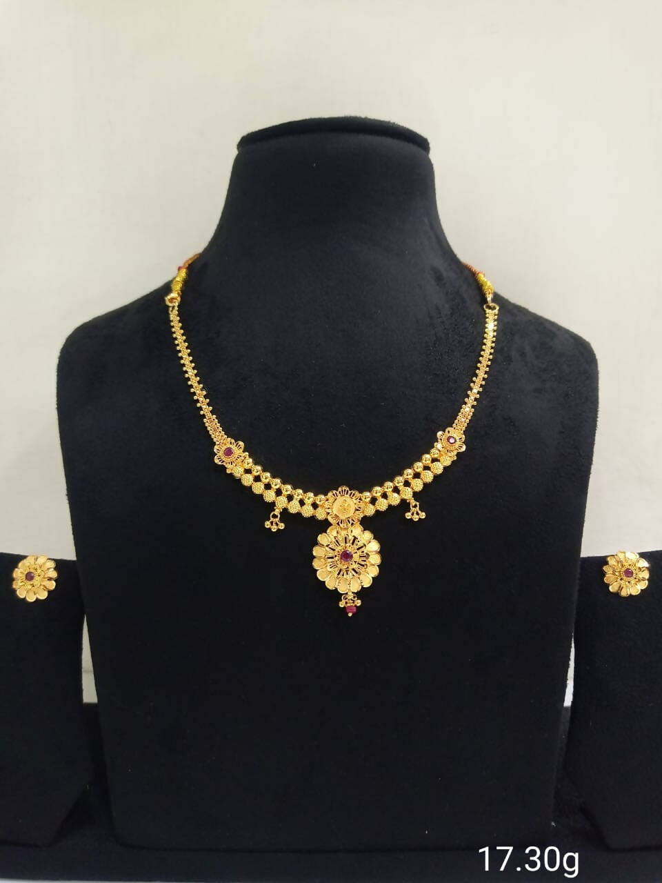 Gold Necklace Sarafa Bazar India