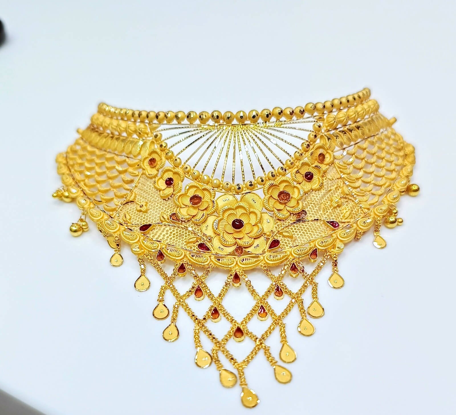 Gold Choker Sarafa Bazar India