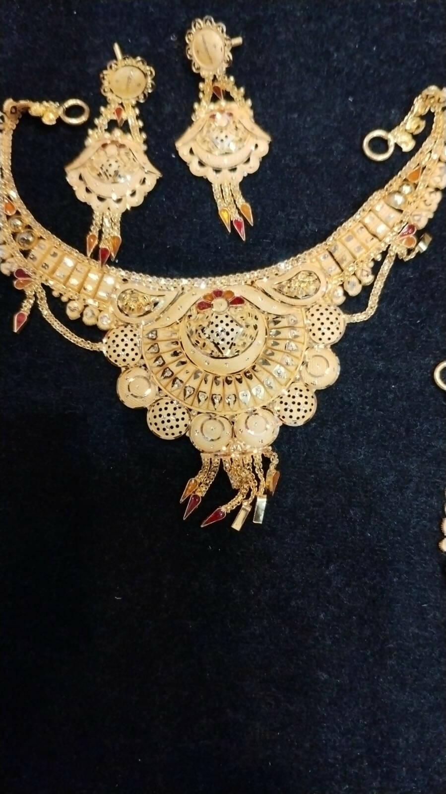 Gold Necklace Sarafa Bazar India