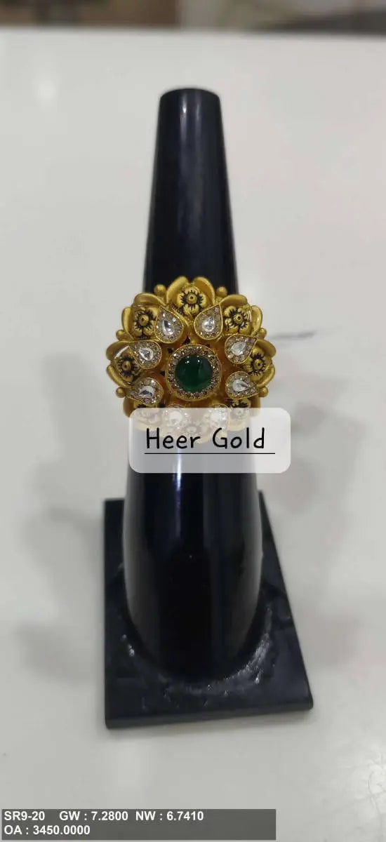 Antique Ladies Ring Sarafa Bazar India