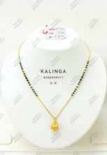 Gold Mangalsutra Sarafa Bazar India