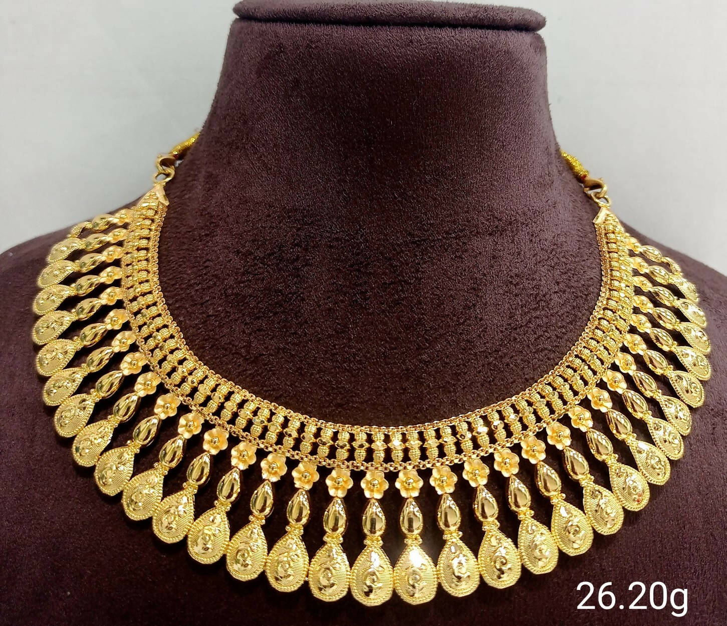 Gold Choker Sarafa Bazar India