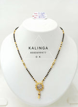 Gold Mangalsutra Sarafa Bazar India