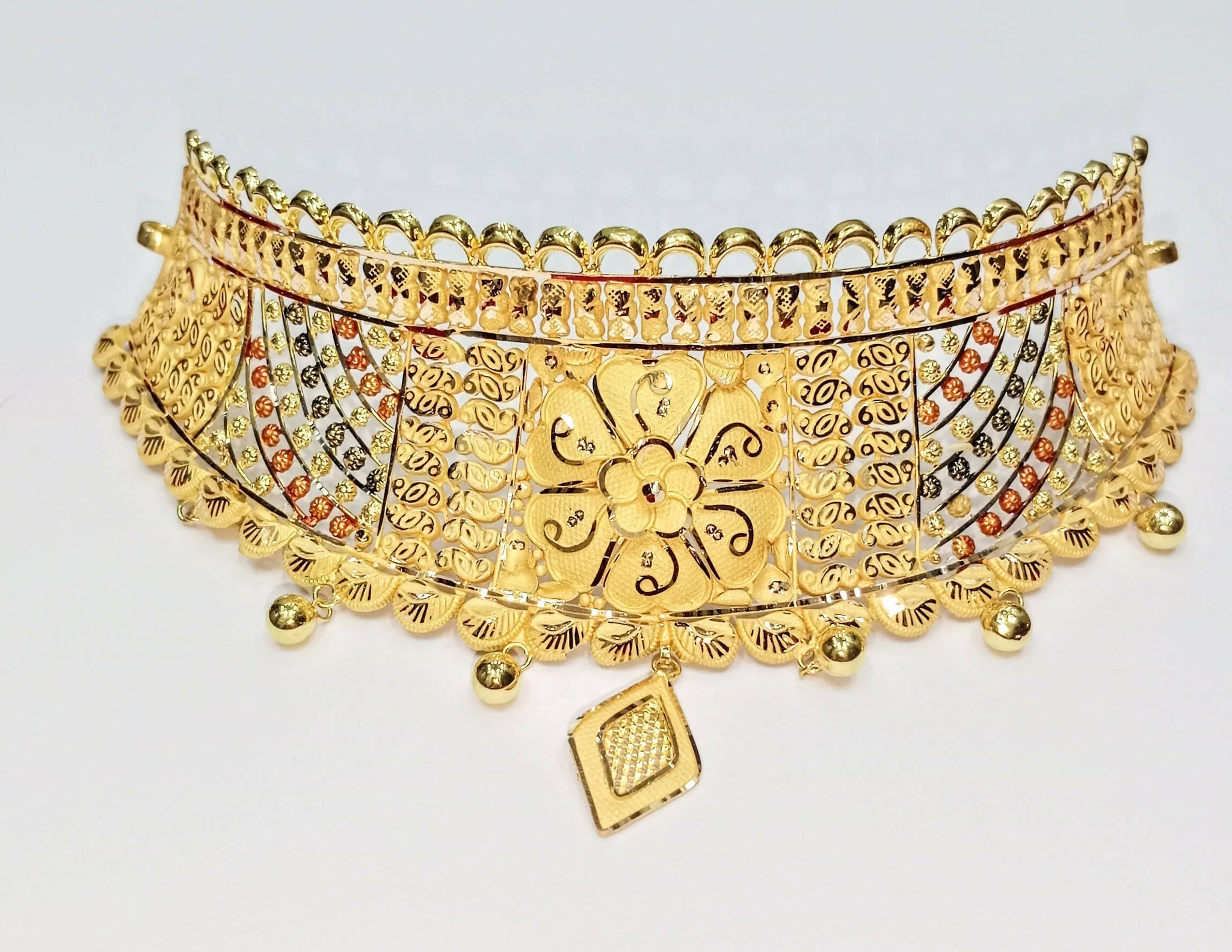 Gold Choker Sarafa Bazar India