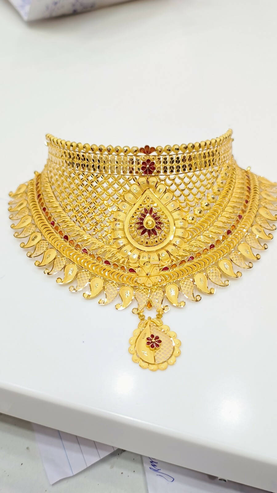 Gold Choker Sarafa Bazar India