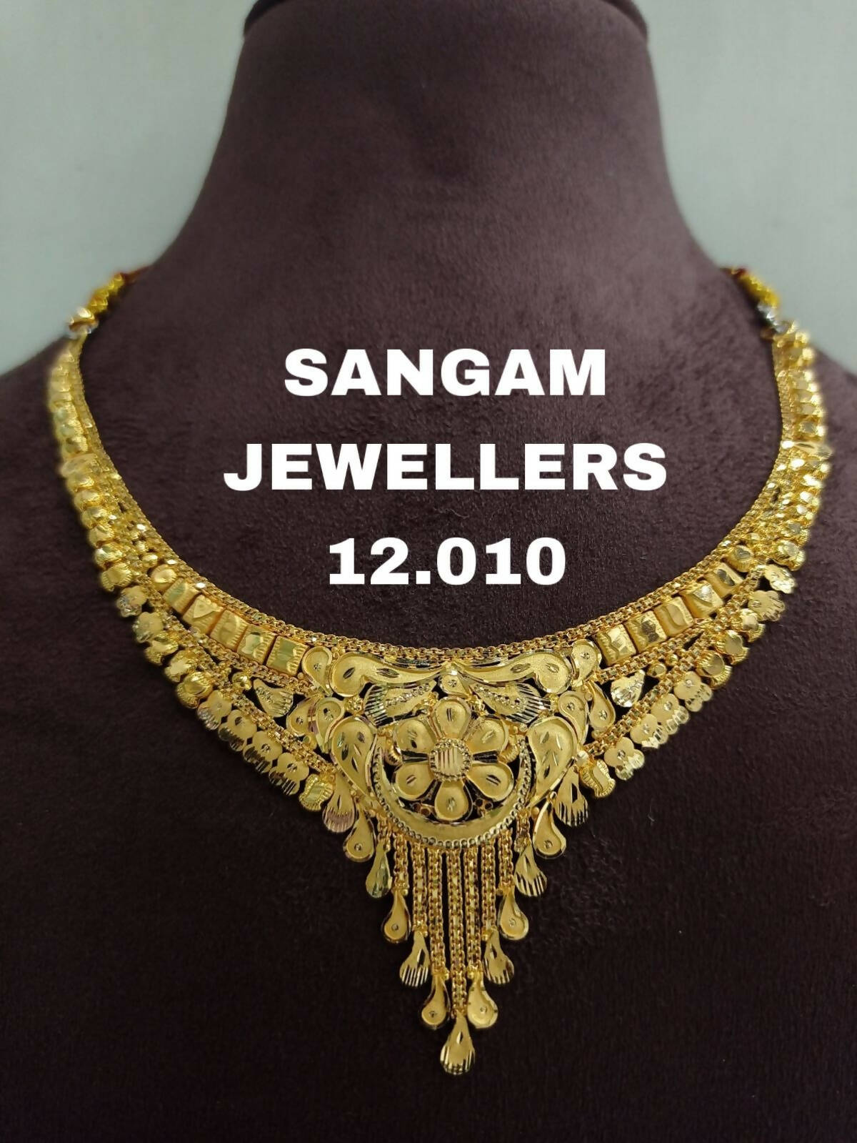 Gold Necklace Sarafa Bazar India