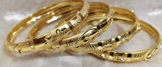 Gold bangles Sarafa Bazar