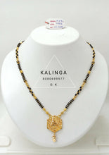 Gold Mangalsutra Sarafa Bazar India