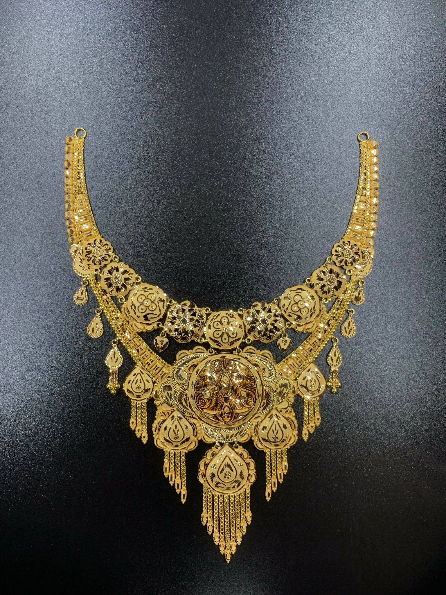 Gold Necklace Sarafa Bazar India