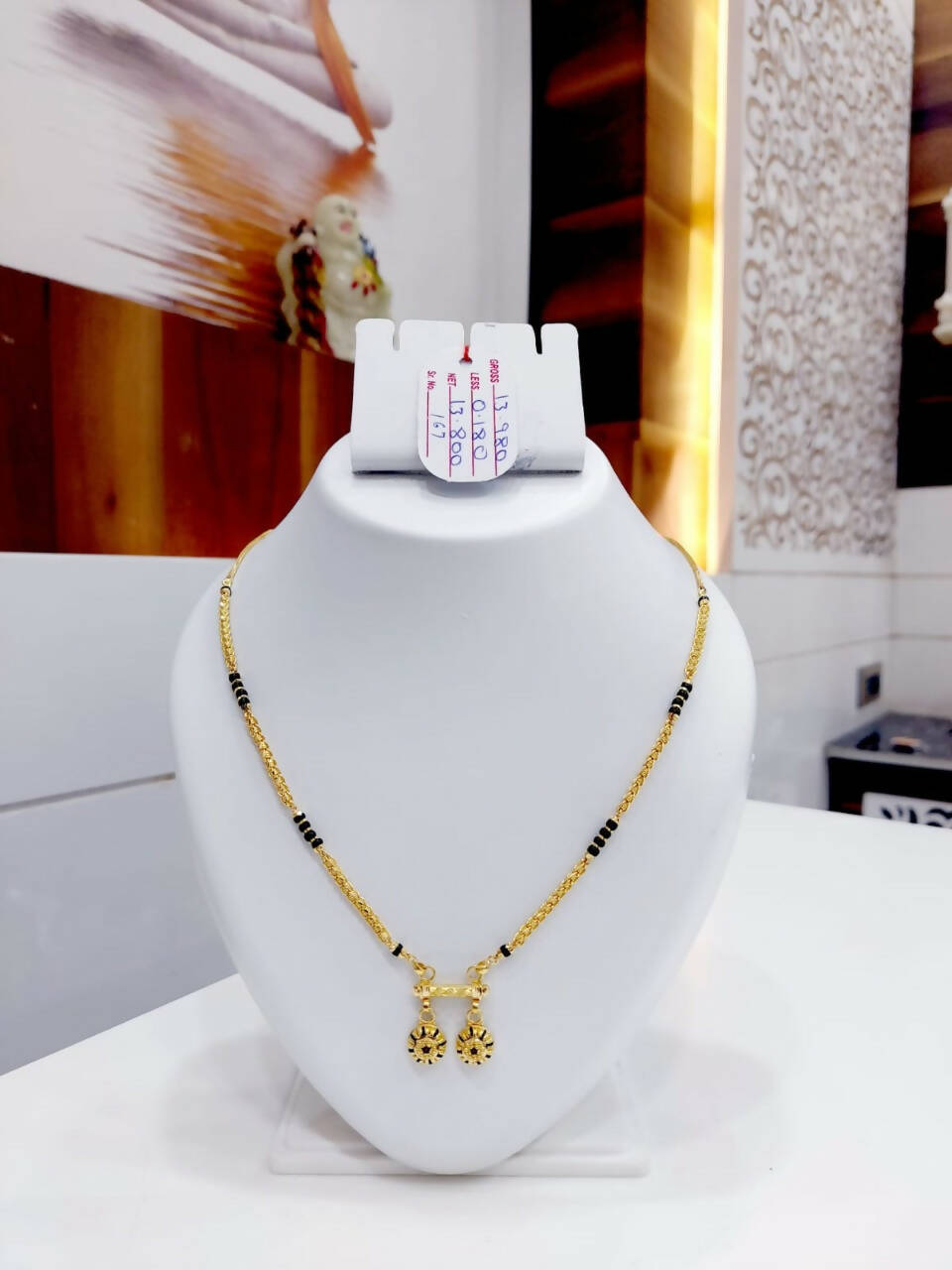 Punjab jewellers store gold mangalsutra designs