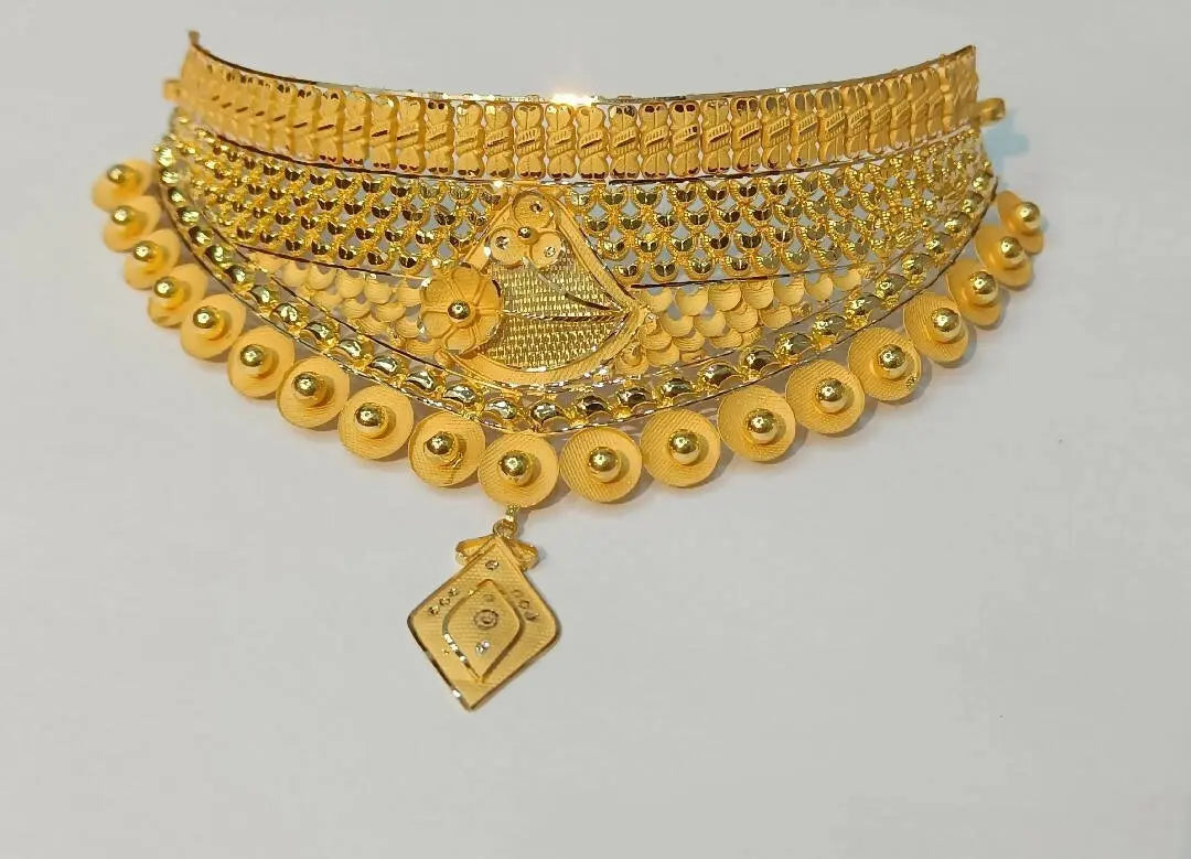 Gold Choker Sarafa Bazar India