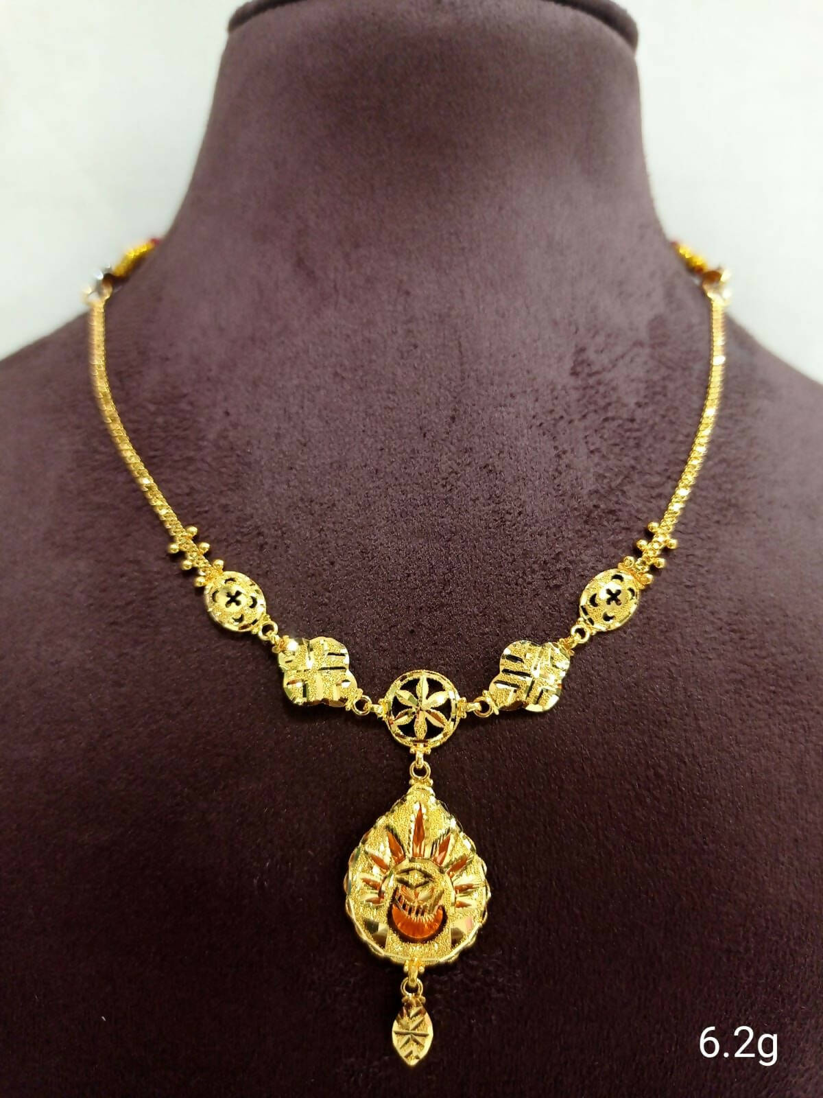 Gold Necklace Sarafa Bazar India