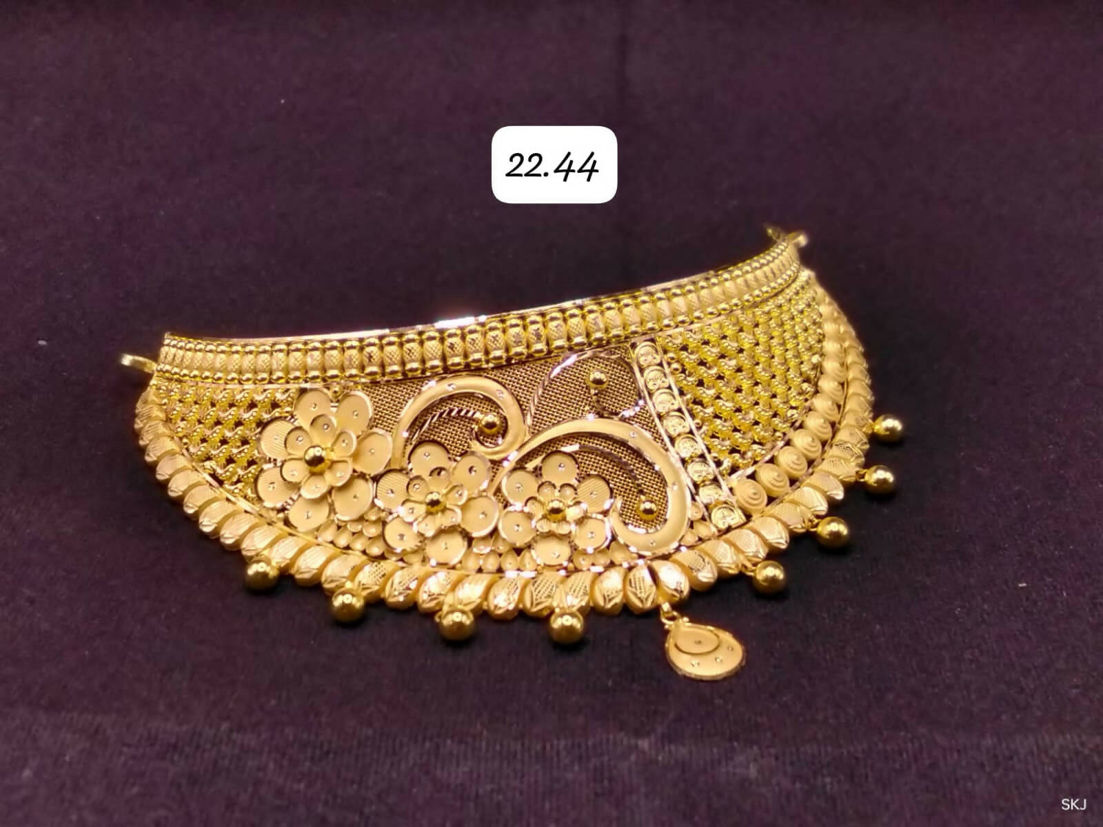 Gold Choker Sarafa Bazar India