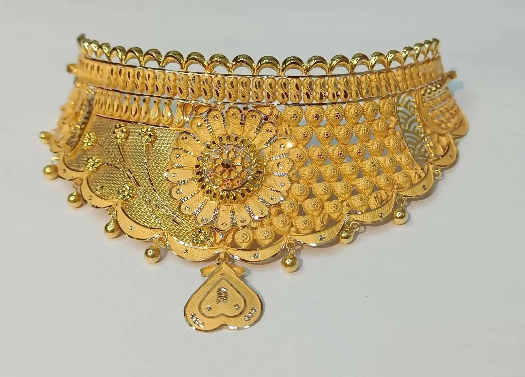 Gold Choker Sarafa Bazar India