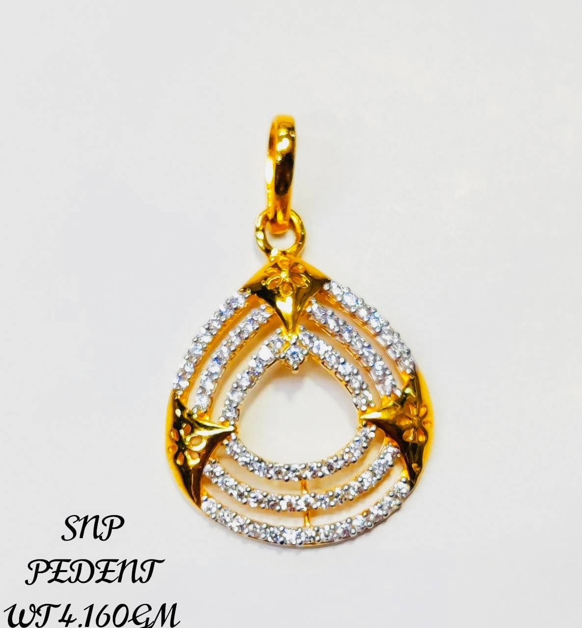 SNP Pendant Sarafa Bazar India