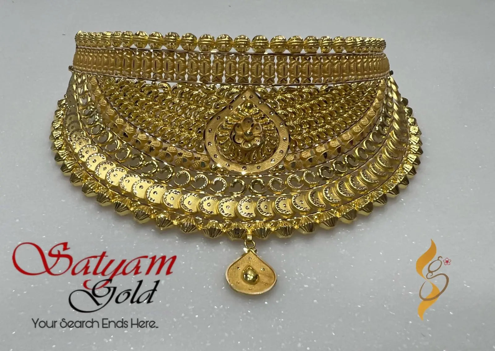 Gold Choker Sarafa Bazar India