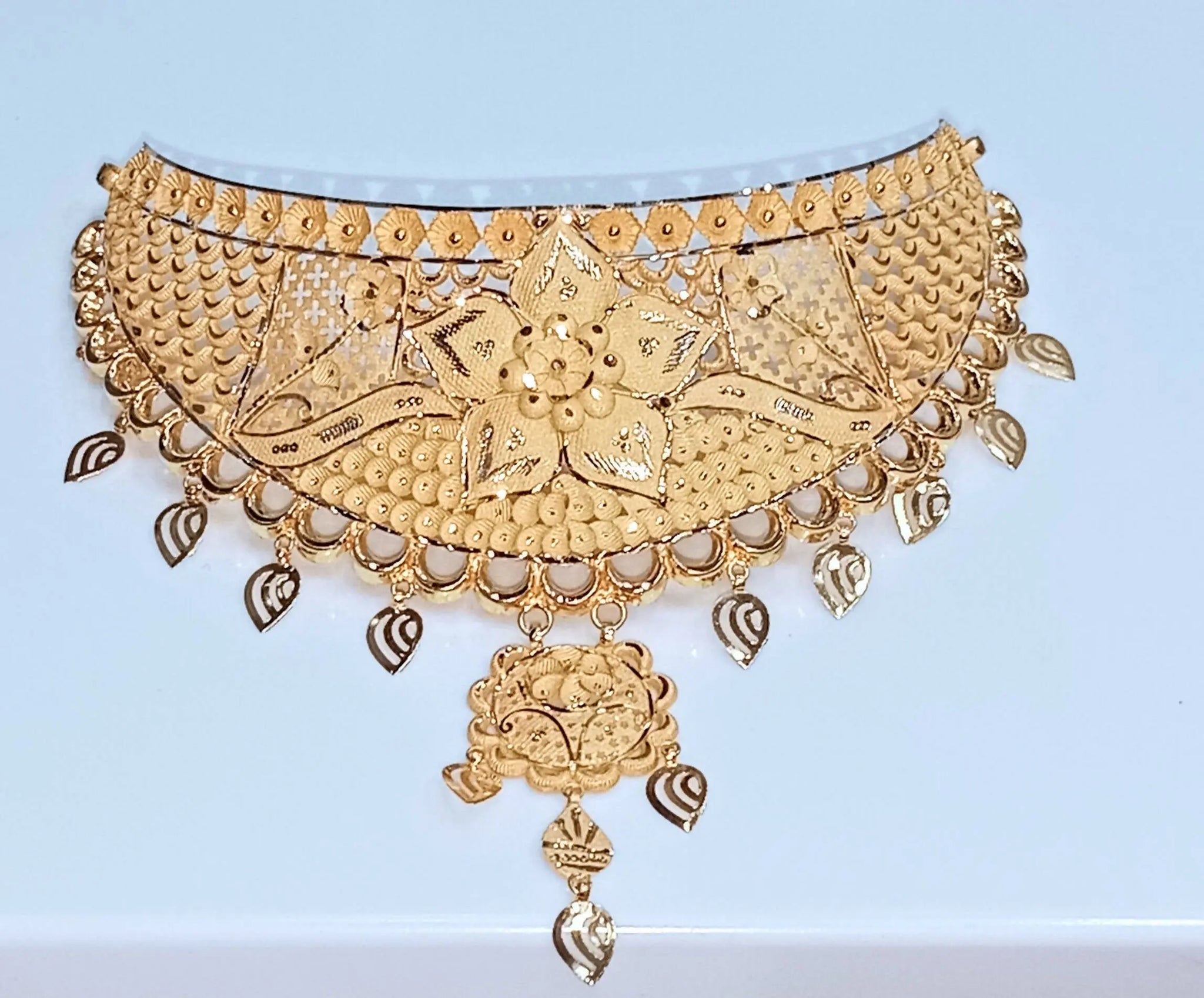 Gold Choker Sarafa Bazar India