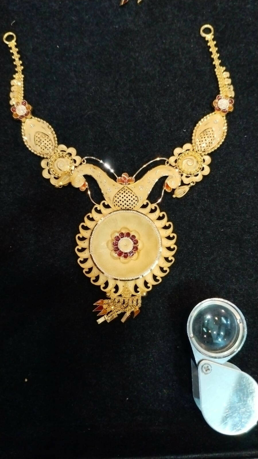 Gold Necklace Sarafa Bazar India