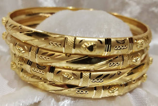 Gold bangles Sarafa Bazar