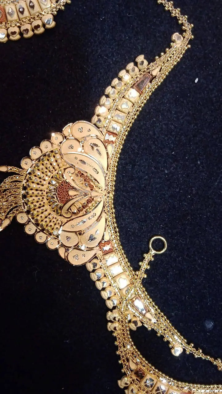 Gold Necklace Sarafa Bazar India