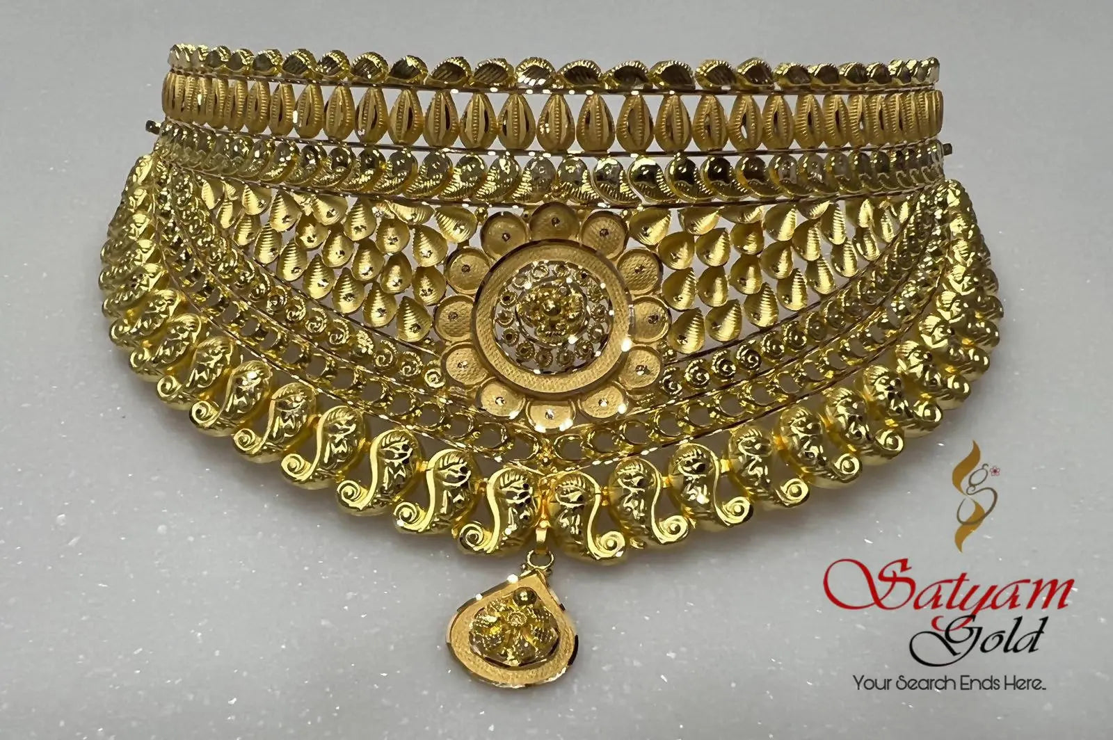 Gold Choker Sarafa Bazar India