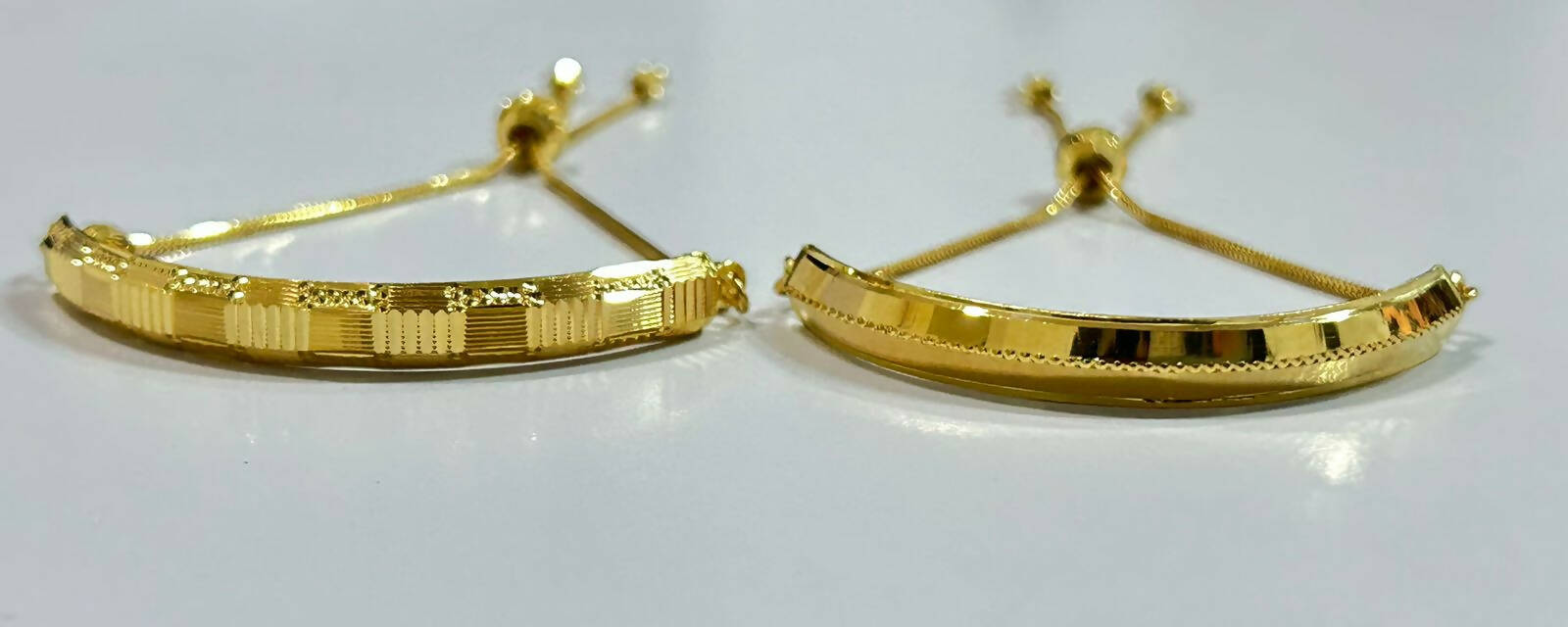 Gold Ladies Bracelet Sarafa Bazar India