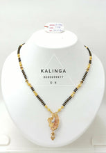 Gold Mangalsutra Sarafa Bazar India