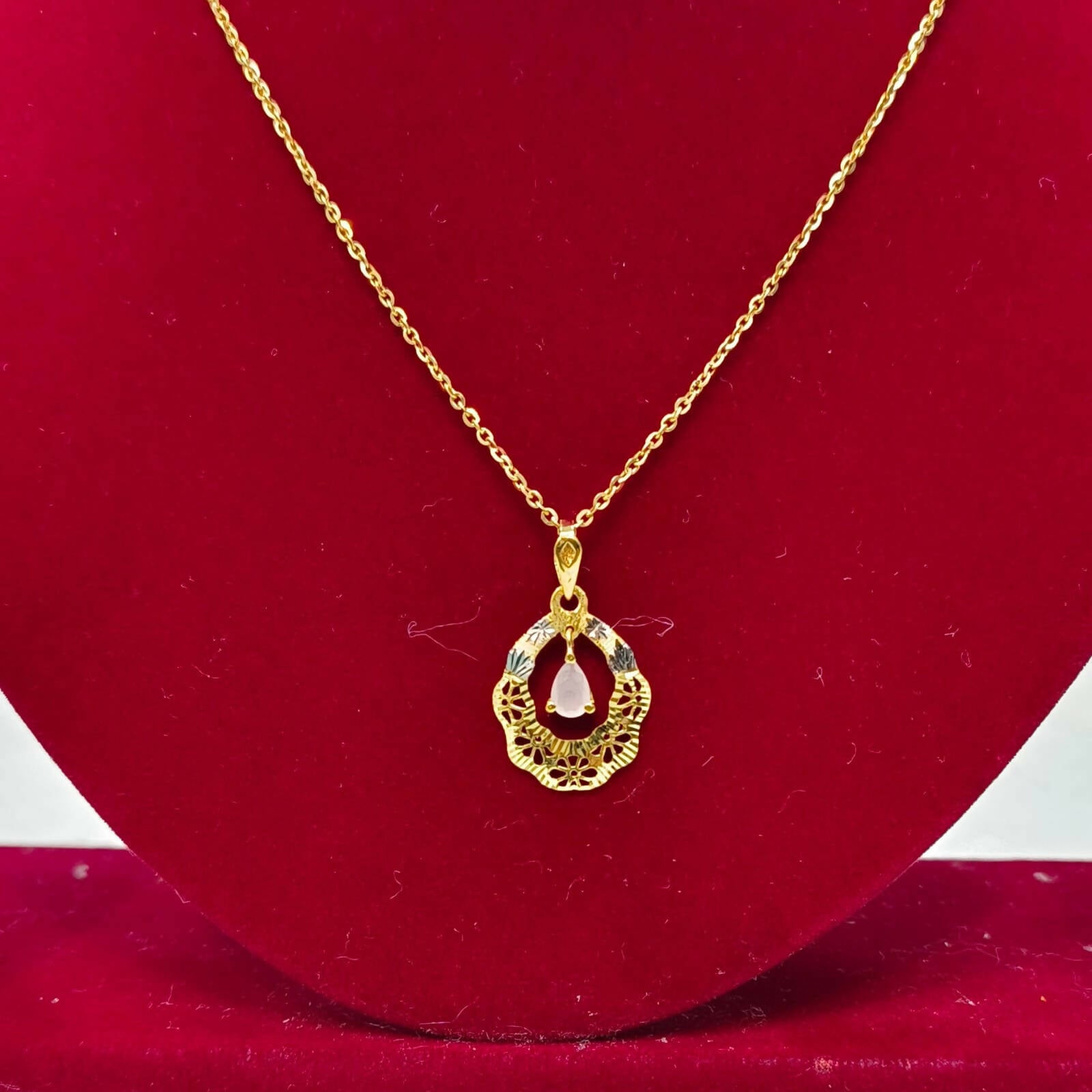 Turkish Italian Gold Pendant Sarafa Bazar India