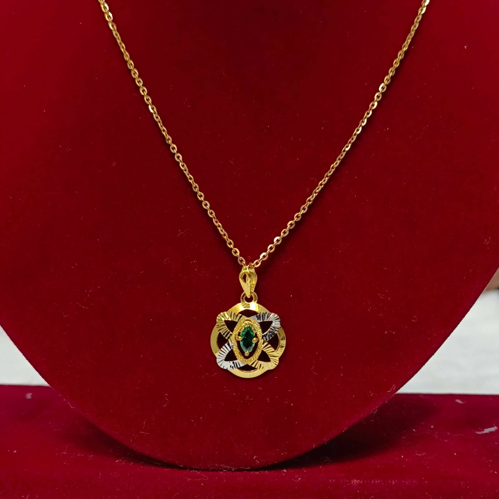 Turkish Italian Gold Pendant Sarafa Bazar India