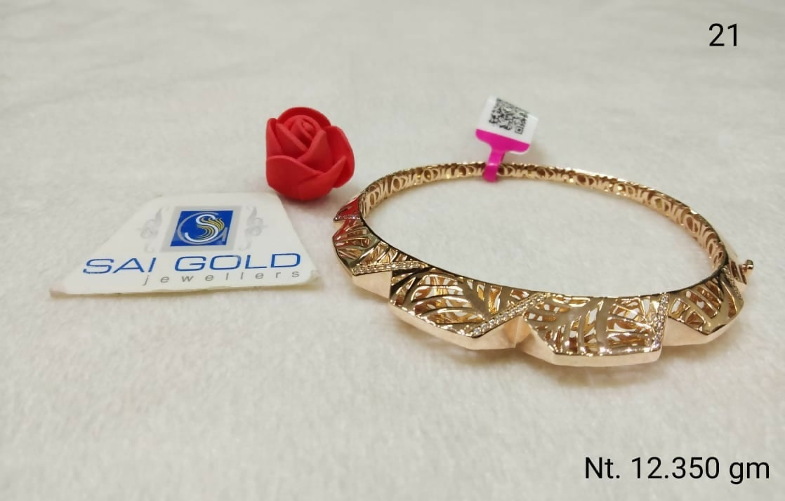 Rose Gold Ladies Bracelet Sarafa Bazar India