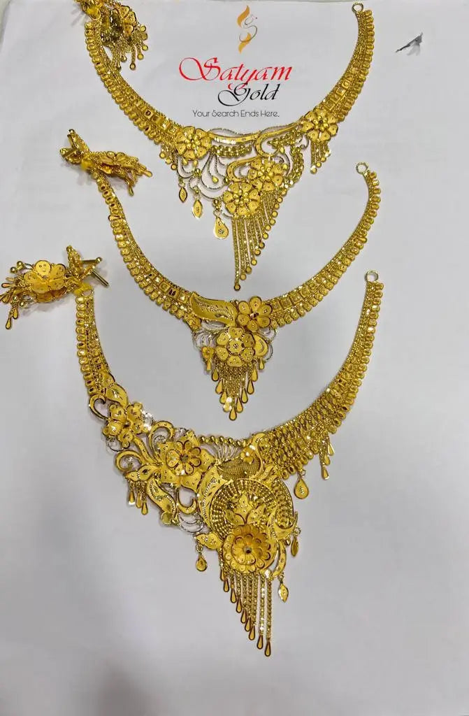 Gold Necklace Sarafa Bazar India