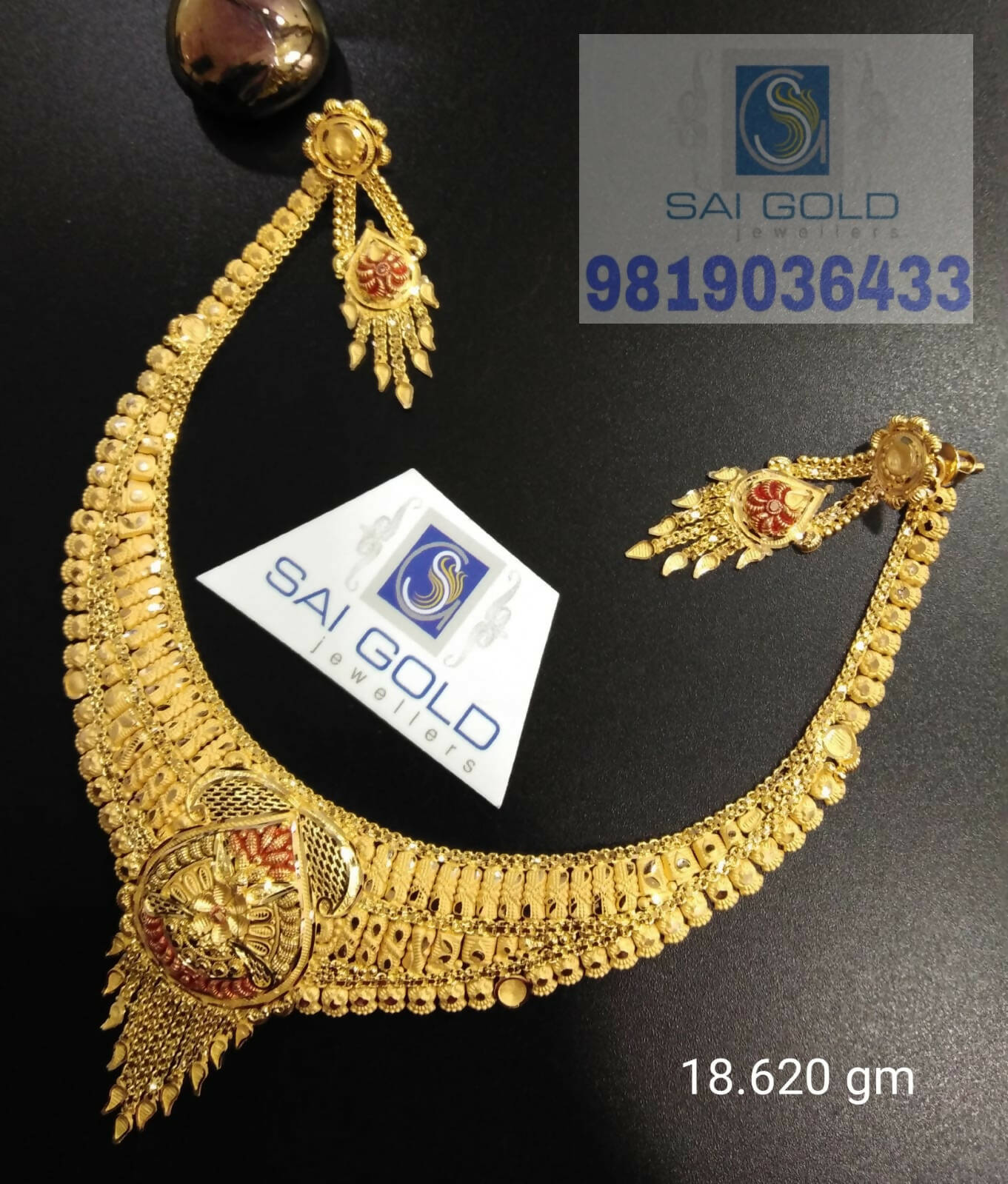 Gold Necklace Sarafa Bazar India