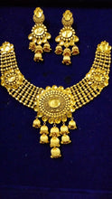 Antique necklace set Sarafa Bazar India