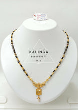 Gold Mangalsutra Sarafa Bazar India