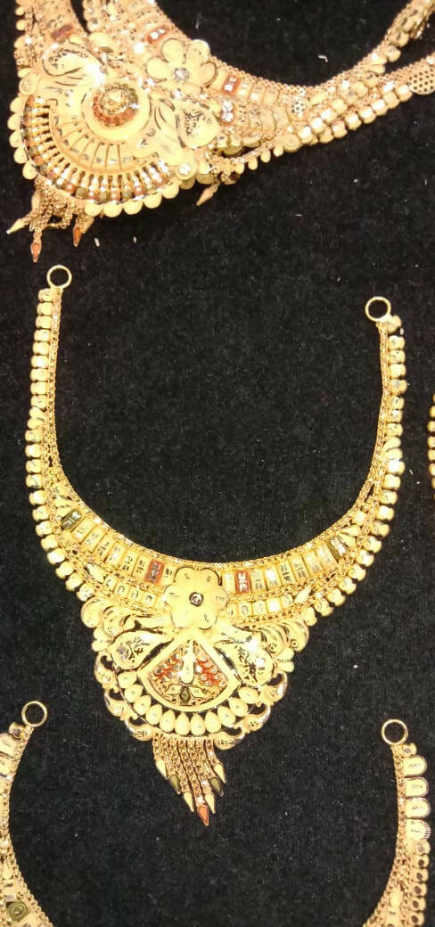 Gold Necklace Sarafa Bazar India