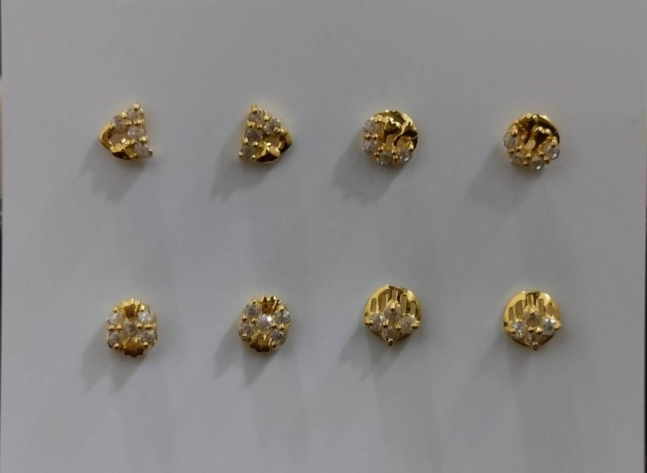 Surgical Steel Golden Crystal In Star Ear Stud at Rs 1000/piece in Mumbai |  ID: 27021535662