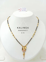 Gold Mangalsutra Sarafa Bazar India