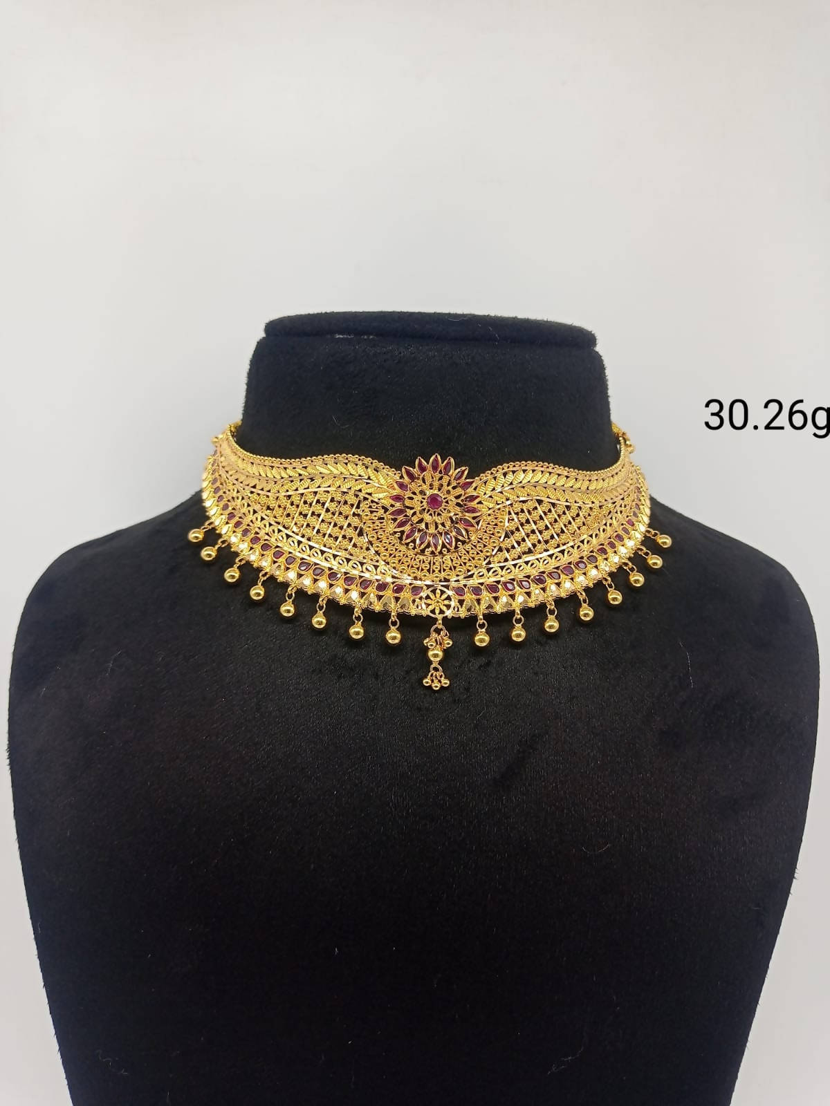 Gold Choker Sarafa Bazar India