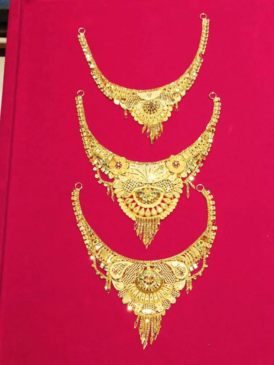 Gold Necklace Sarafa Bazar India