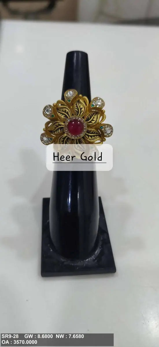 Antique Ladies Ring Sarafa Bazar India