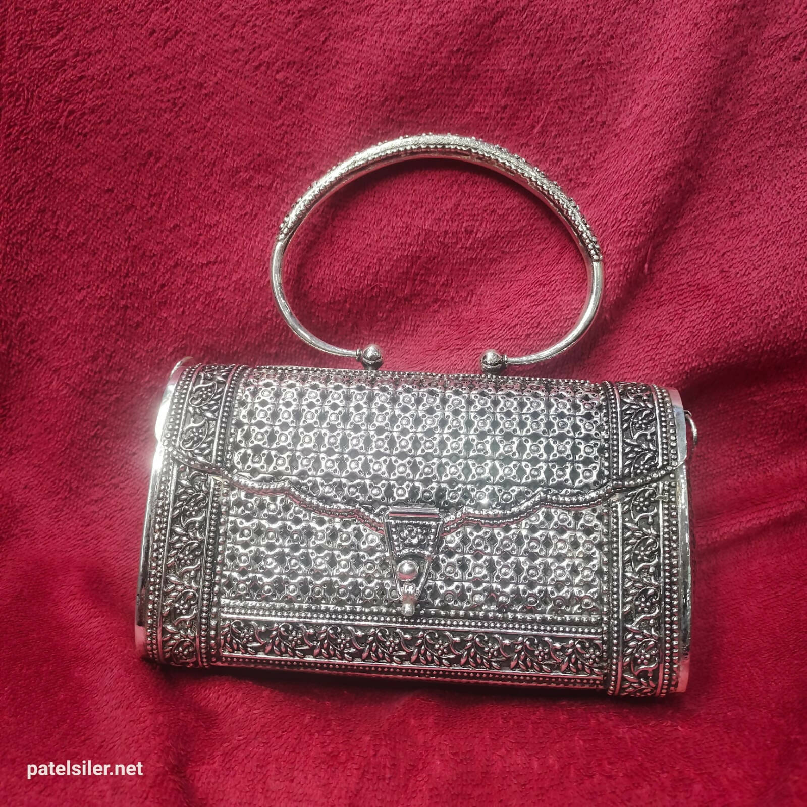 Buy 925 Sterling Silver Clutch Indian Handmade Silver Party Sling Bag  ,ethnic Handmade Vintage Style Purse, Hand Clutch Online in India - Etsy