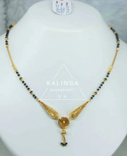 Gold Mangalsutra Sarafa Bazar India