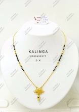 Gold Mangalsutra Sarafa Bazar India