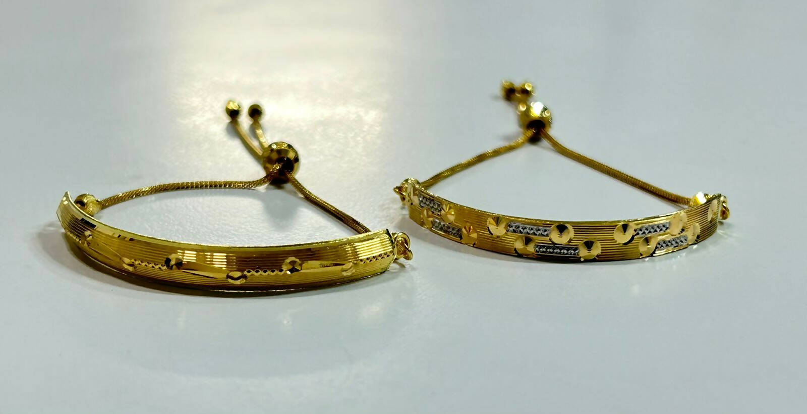 Gold Ladies Bracelet Sarafa Bazar India