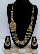 Antique temple toda Sarafa Bazar India