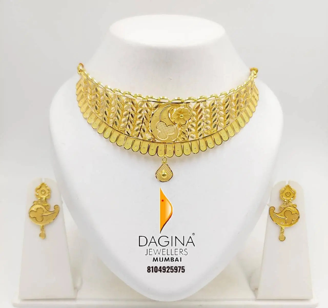 Gold Choker Sarafa Bazar India