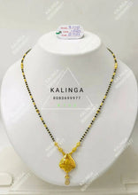 Gold Mangalsutra Sarafa Bazar India