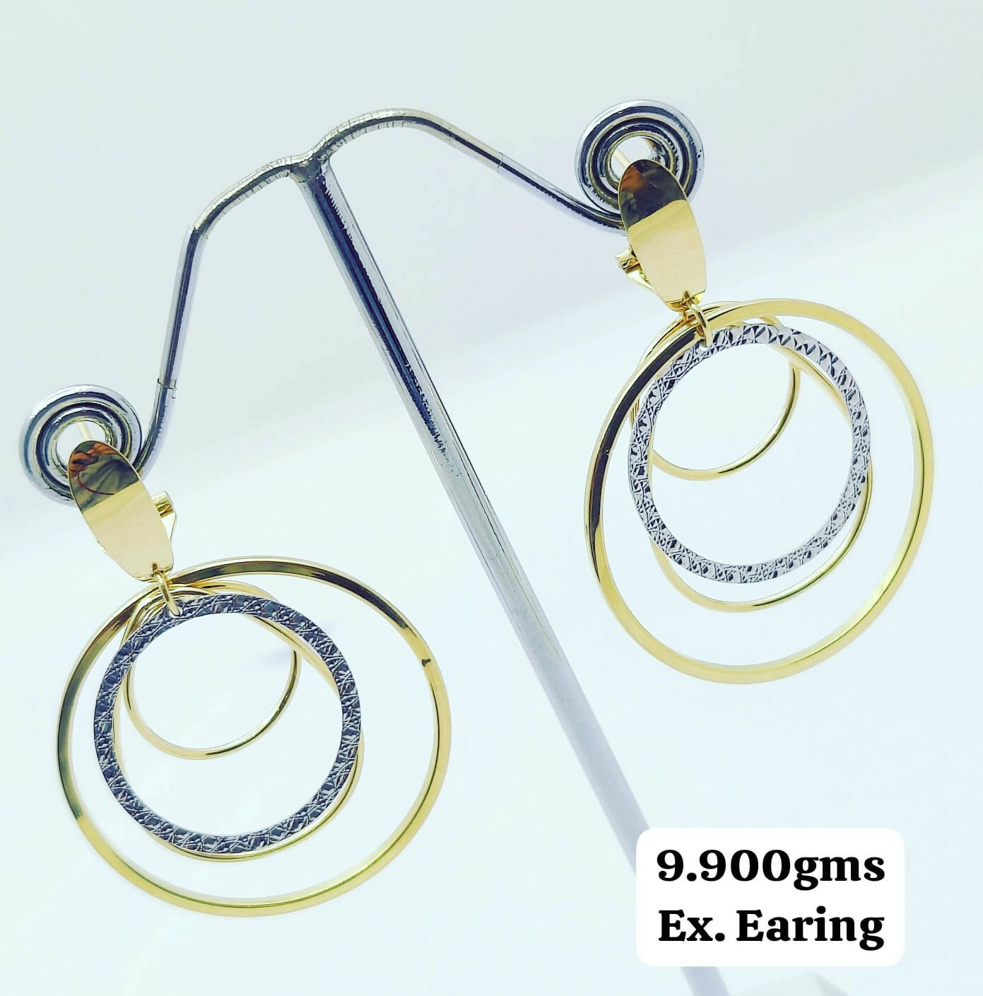 18kt Italian Earring Sarafa Bazar India