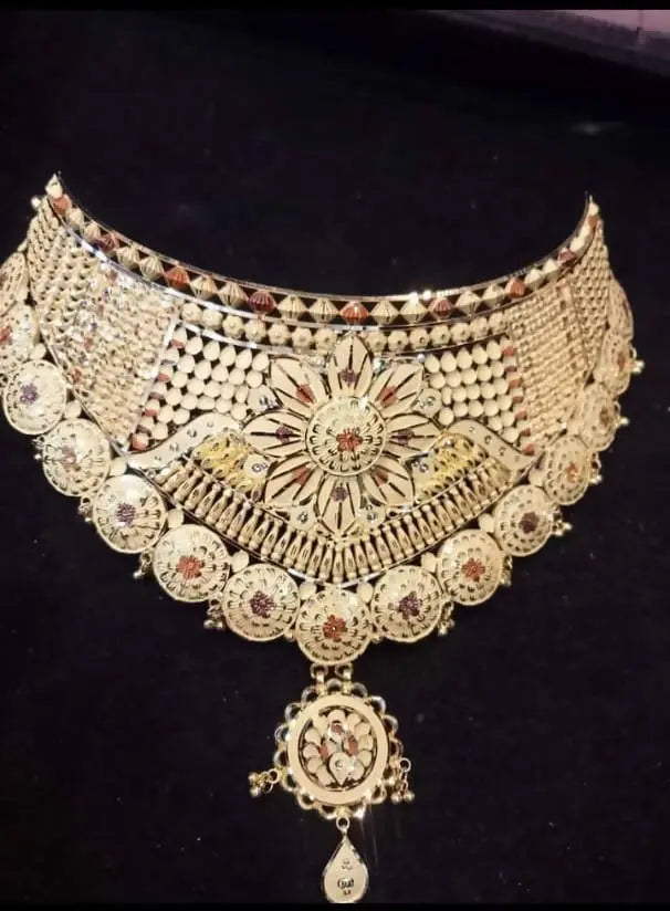 Gold Choker Sarafa Bazar India